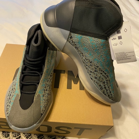 Yeezy Other - Yeezy QNTM “Teal Blue”